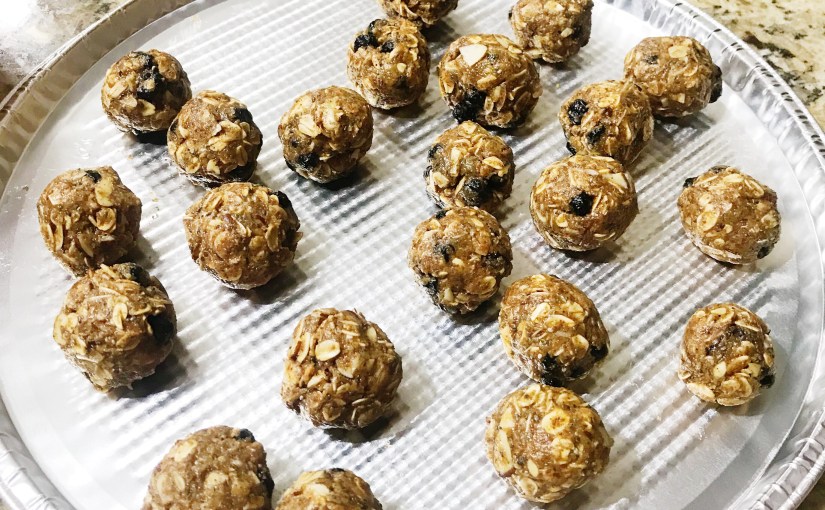 How To: No Bake Energy&nbsp;Bites